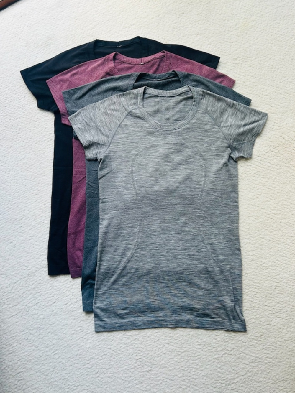 Lululemon Swiftly Tech Short Sleeve Capsule Collection | Size 8 | 4 Tops